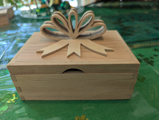 Hinged Box With Ribbon